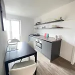 Gaestehaus Hirsch 93 Apartamento *