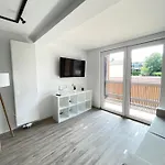 Apartamento Gaestehaus Hirsch 93 *