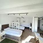 Gaestehaus Hirsch 93 Apartamento