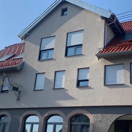 Gaestehaus Hirsch 93 Apartament