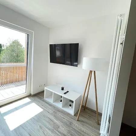 Daire Gaestehaus Hirsch 93 Straubenhardt