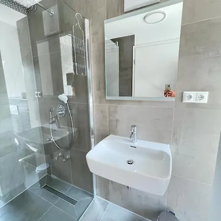 Gaestehaus Hirsch 93