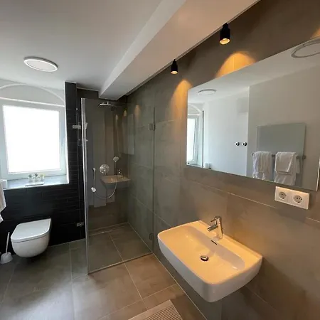 Gaestehaus Hirsch 93 Apartament Straubenhardt