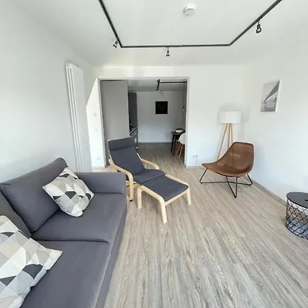 Gaestehaus Hirsch 93 Straubenhardt