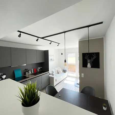 Gaestehaus Hirsch 93 * Straubenhardt