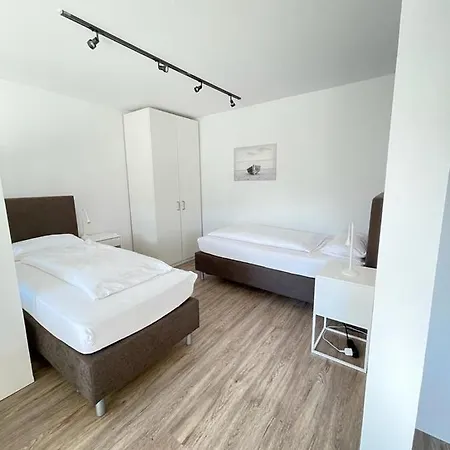 Gaestehaus Hirsch 93 * Straubenhardt