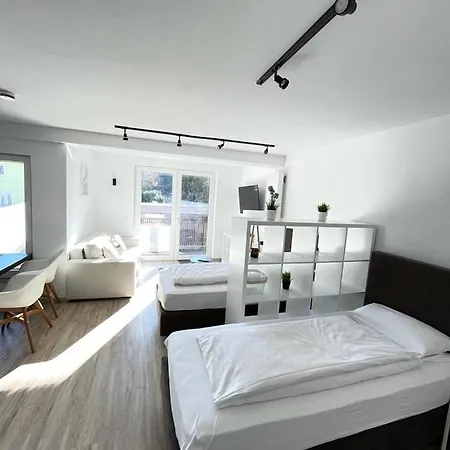 Gaestehaus Hirsch 93 * Straubenhardt