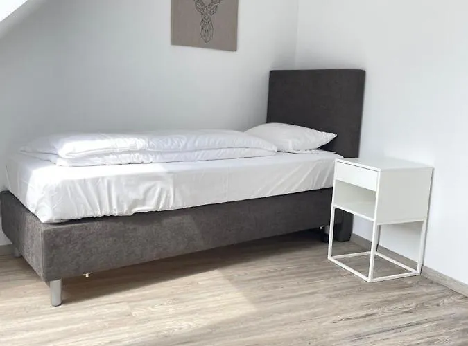 Gaestehaus Hirsch 93 Apartament *